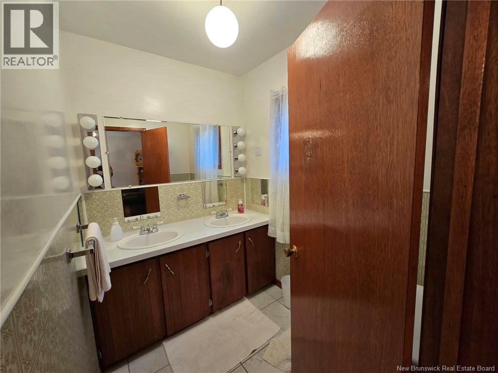 1443 Bridge Property Photo 17