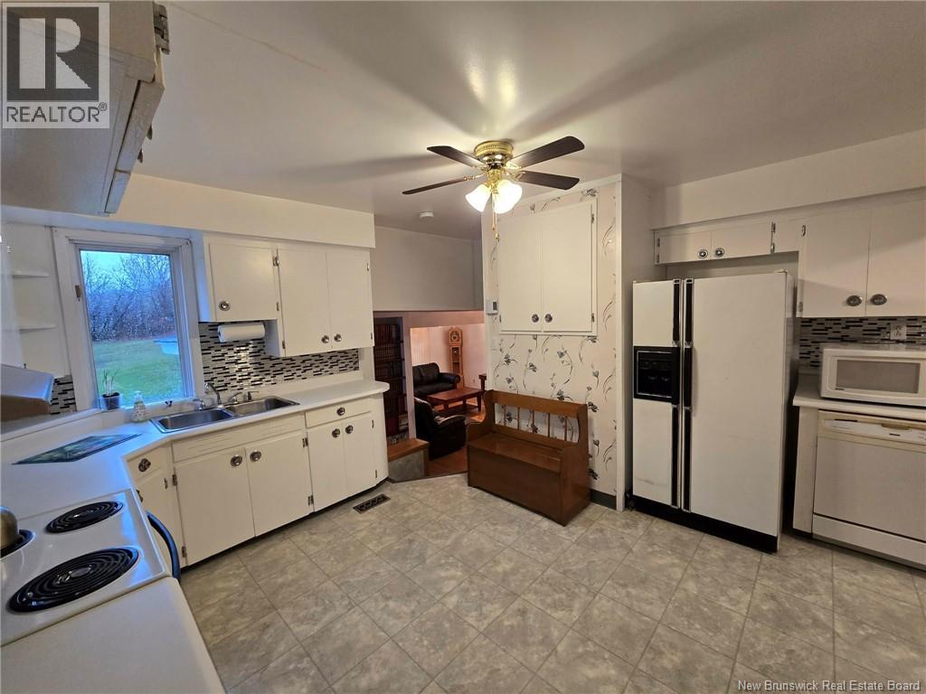 1443 Bridge Property Photo 19