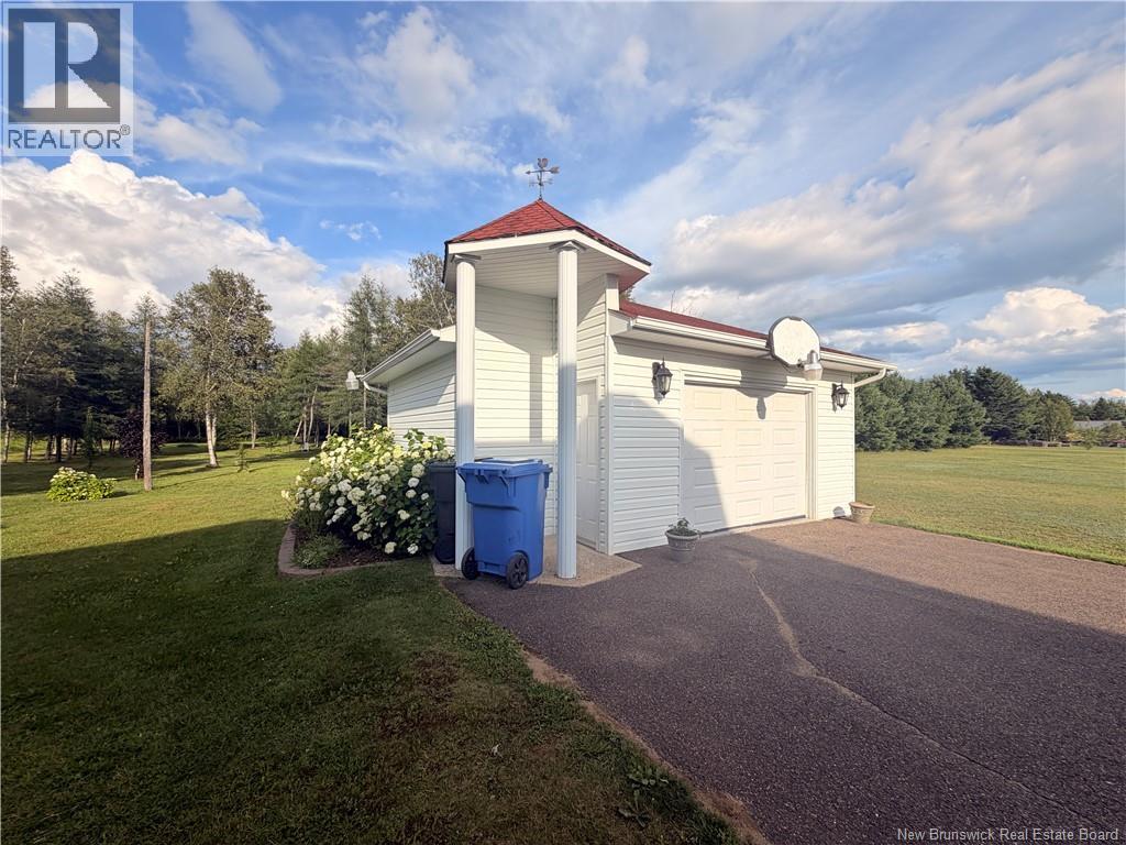 154 Rue Savoie Property Photo 8