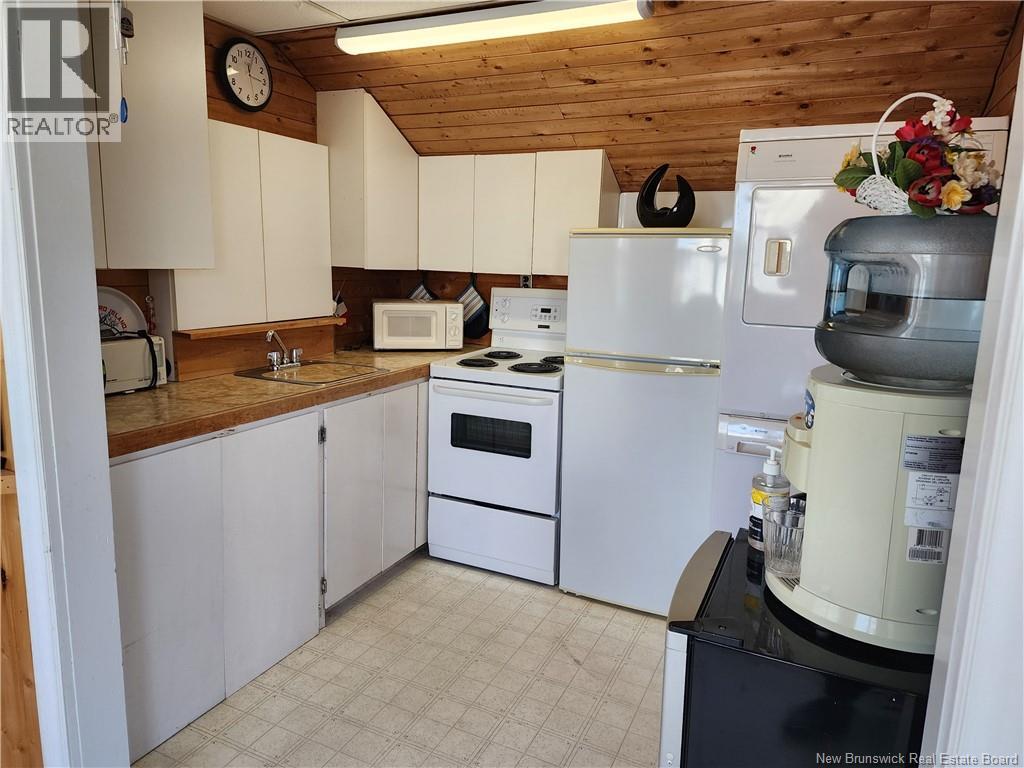53 Thibodeau Property Photo 23