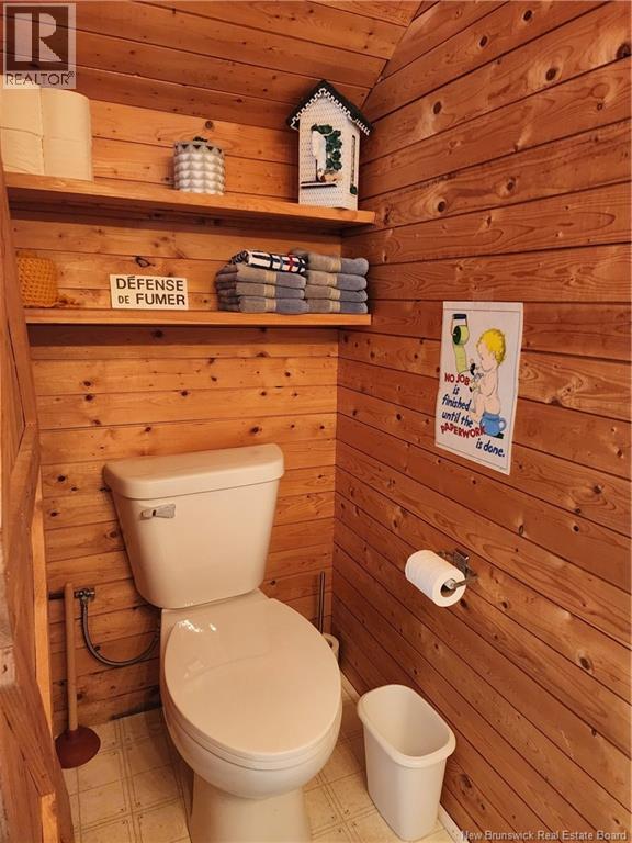 53 Thibodeau Property Photo 28