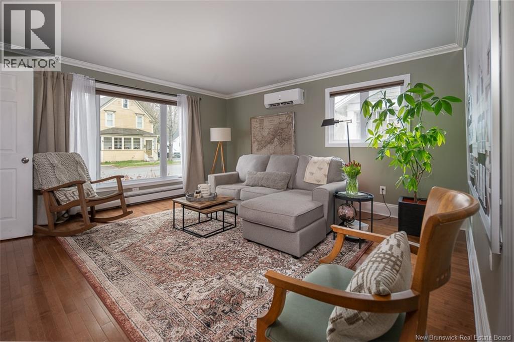 66 Charlotte Street Property Photo 6
