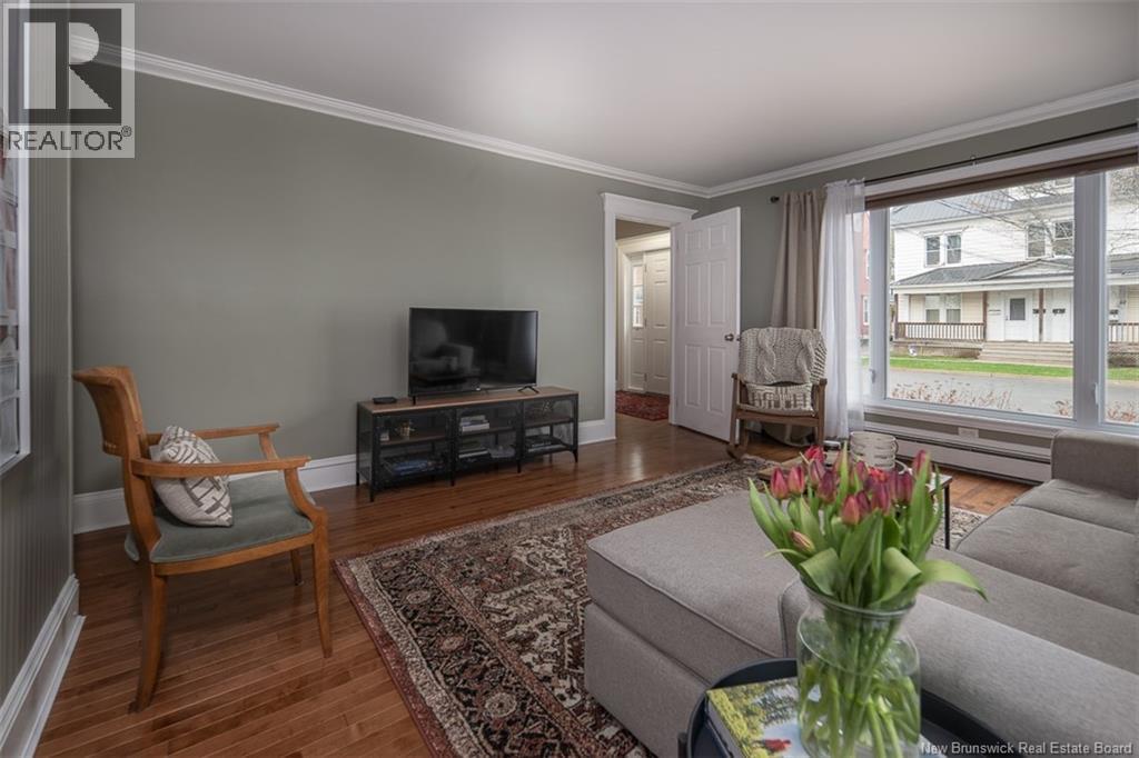 66 Charlotte Street Property Photo 7