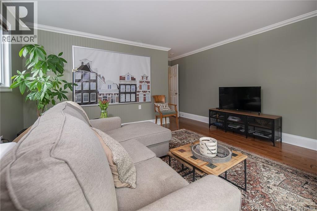 66 Charlotte Street Property Photo 8