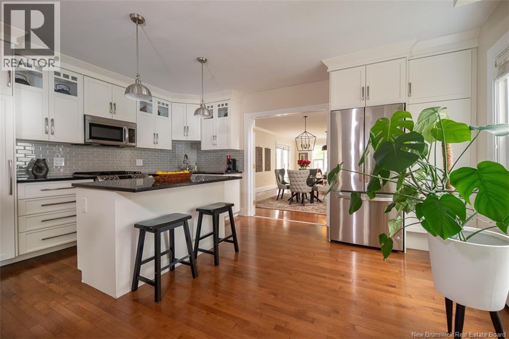 66 Charlotte Street Property Photo 12