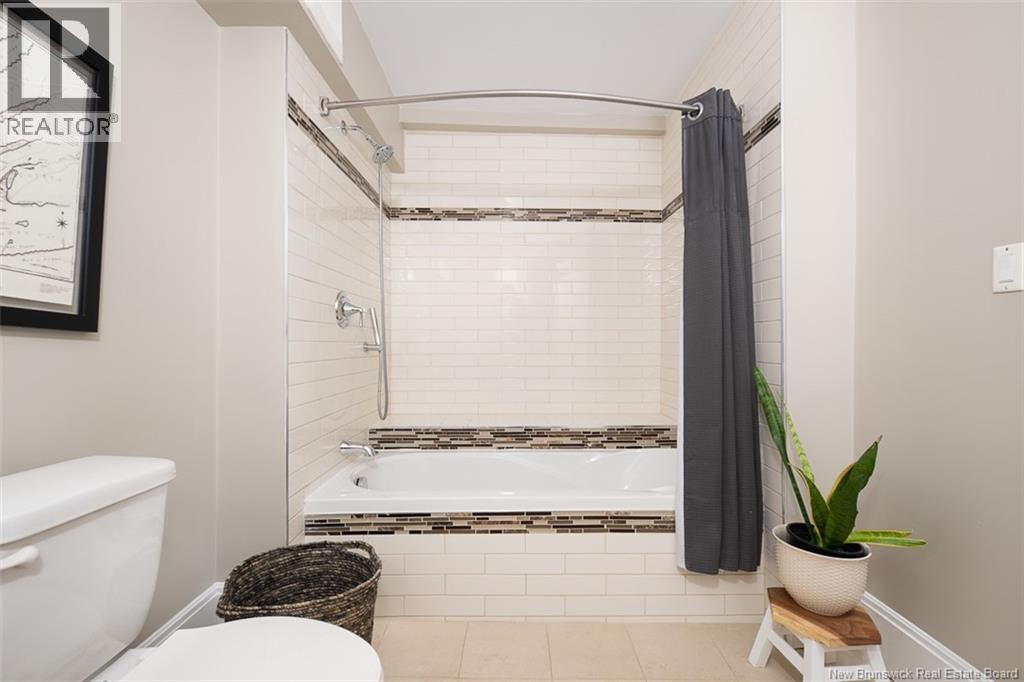 66 Charlotte Street Property Photo 27