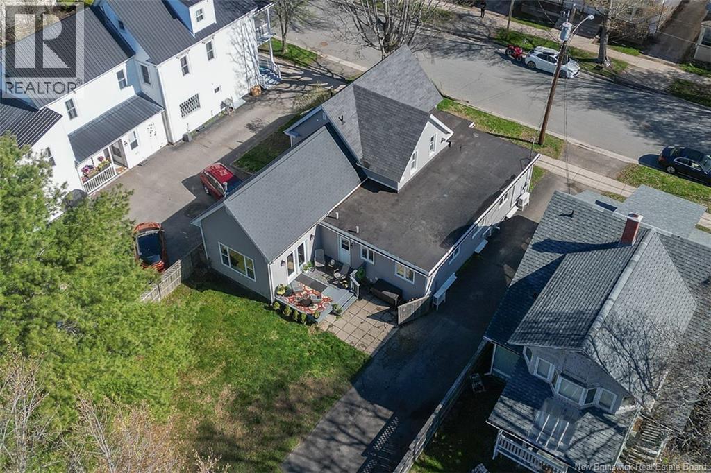 66 Charlotte Street Property Photo 47