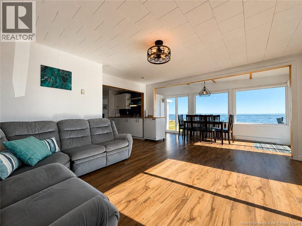 9 De L'anse Est Property Photo 10