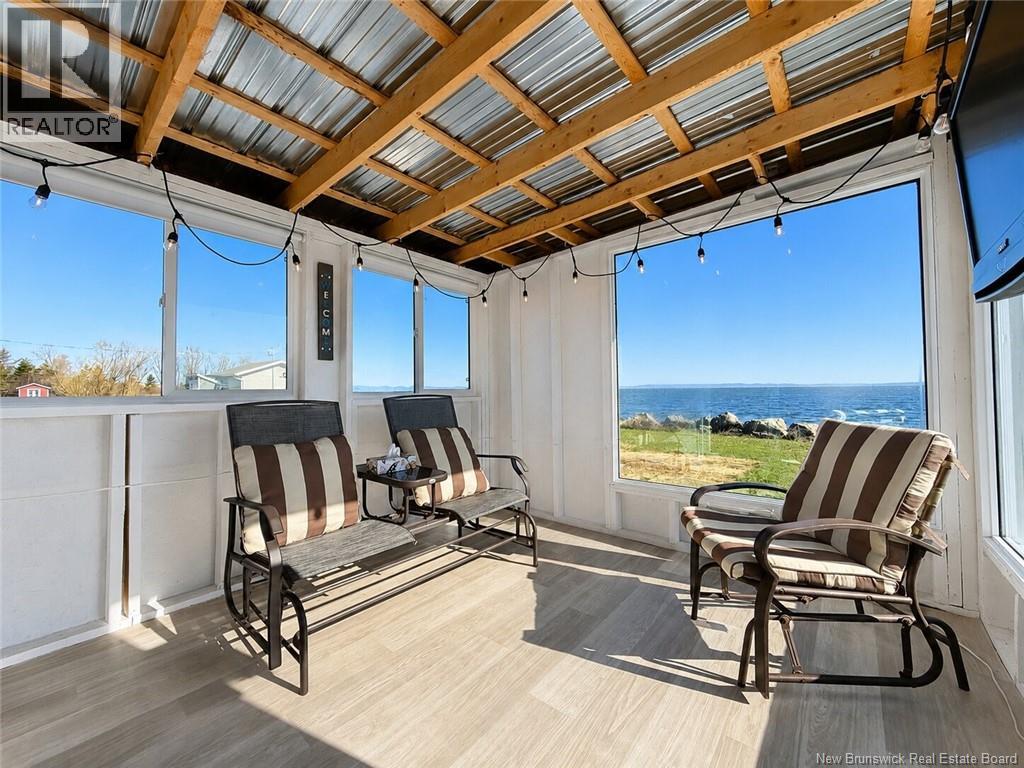 9 De L'anse Est Property Photo 20