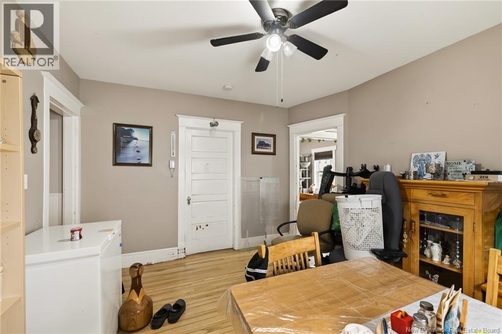 453-455 High Street Property Photo 6