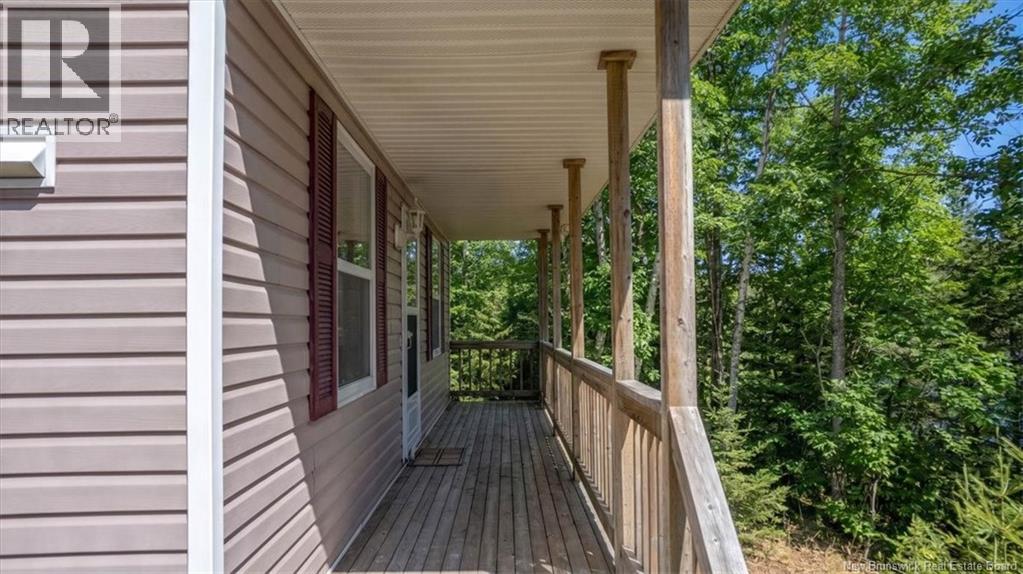 11 & 17 Bay Breeze Property Photo 6