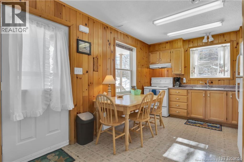 11 & 17 Bay Breeze Property Photo 19