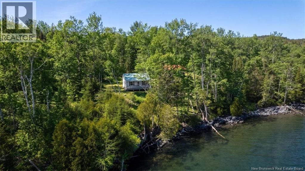 11 & 17 Bay Breeze Property Photo 34