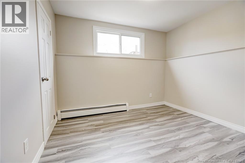 25-27 Whitney Avenue Property Photo 8