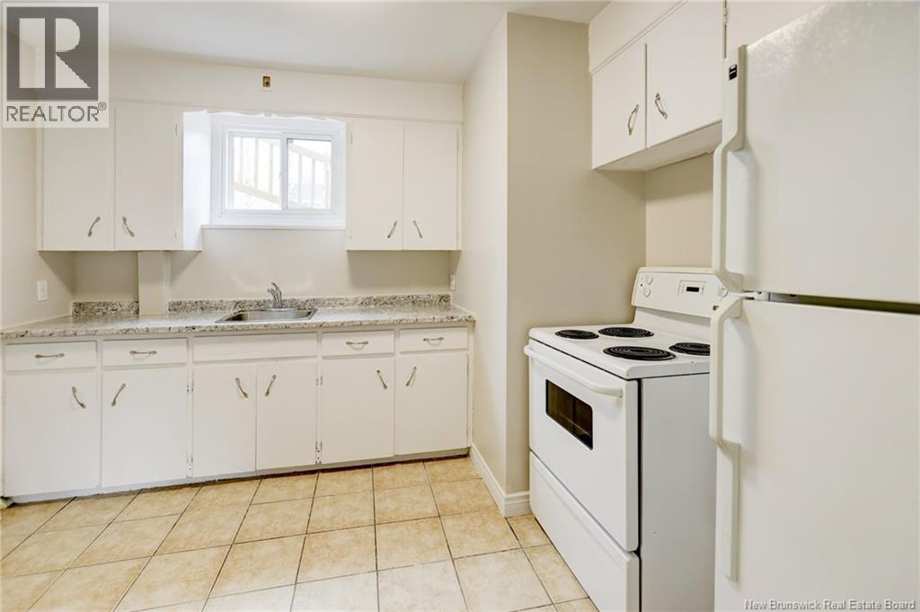 25-27 Whitney Avenue Property Photo 12