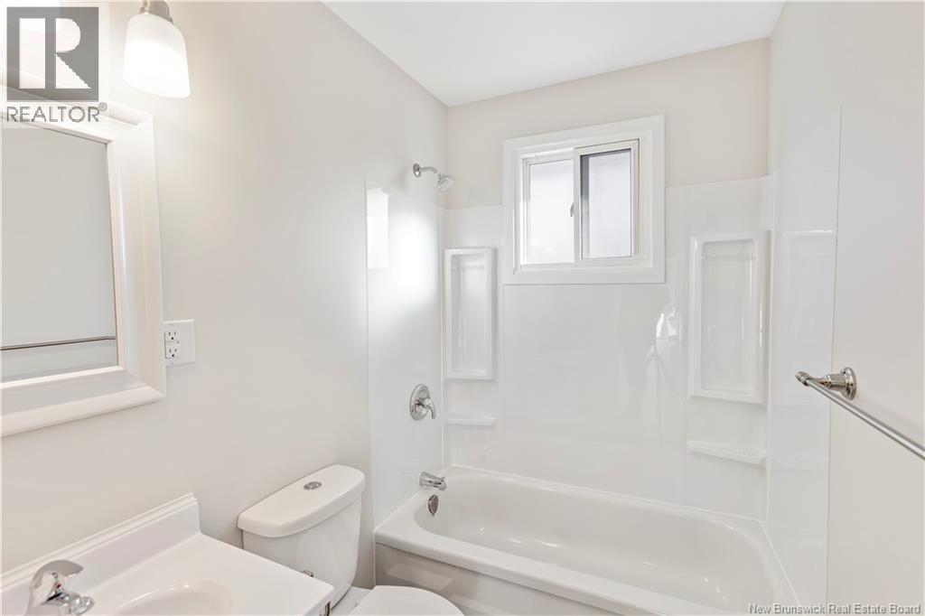 25-27 Whitney Avenue Property Photo 15
