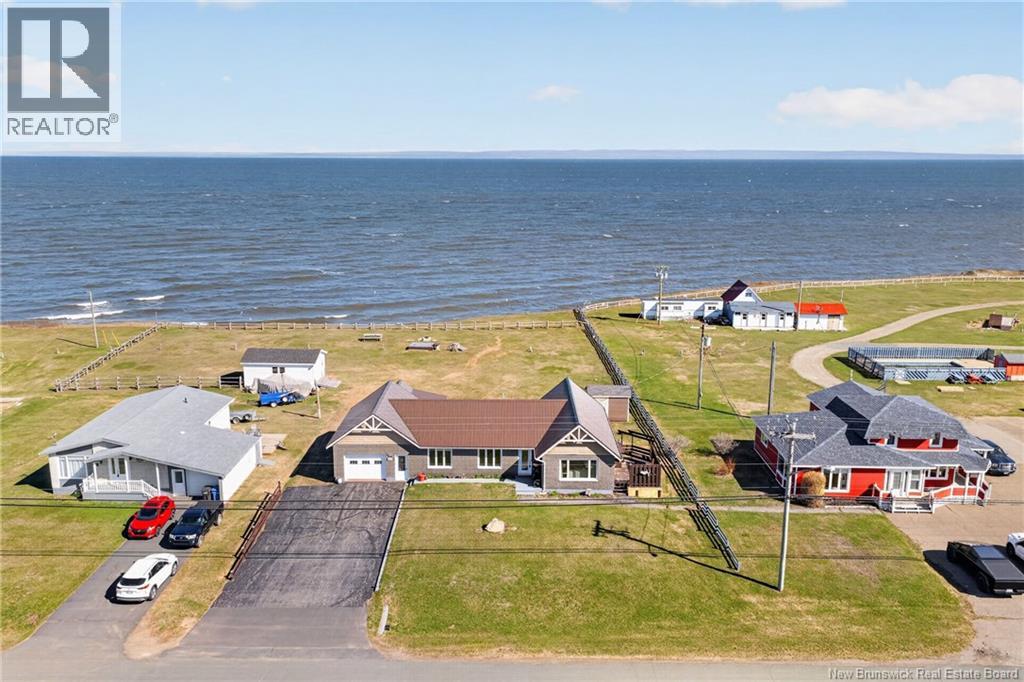 474 Rue Acadie Property Photo 3