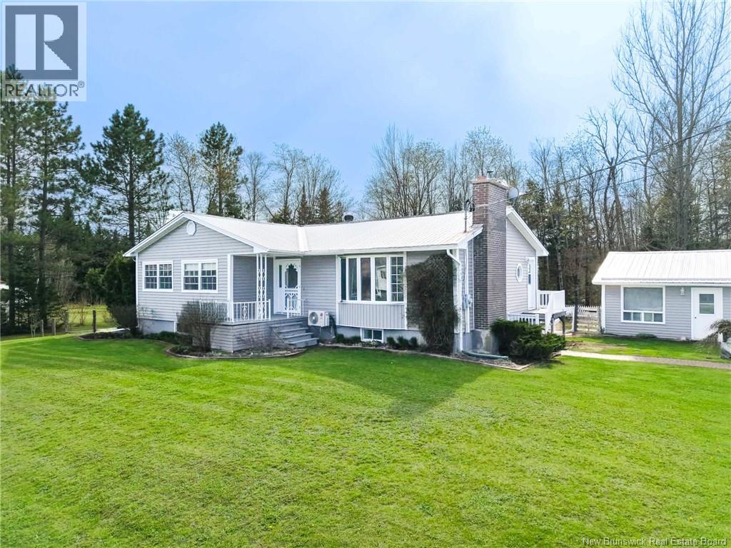 511 595 Route Property Photo 2