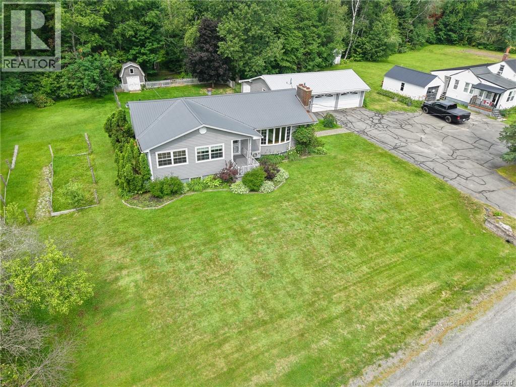 511 595 Route Property Photo 6