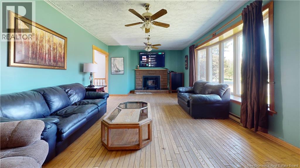 511 595 Route Property Photo 14