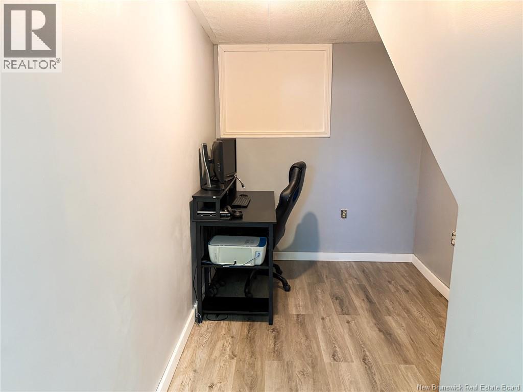 511 595 Route Property Photo 39