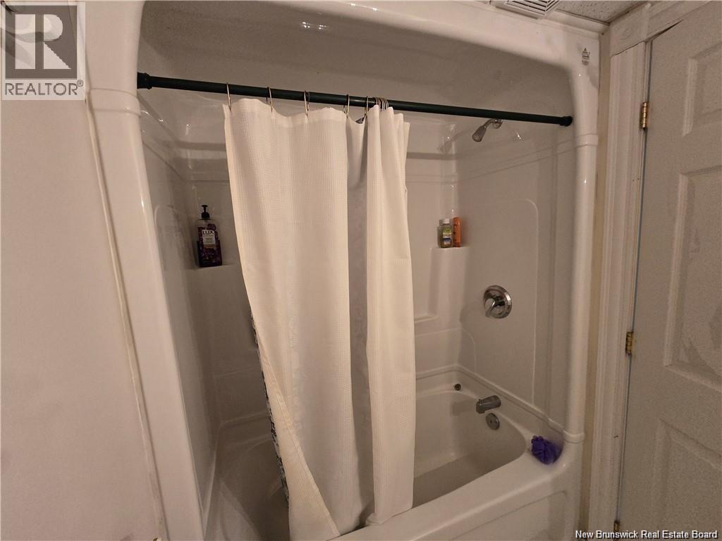 26 Bridge Street Property Photo 9