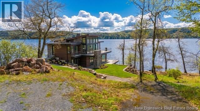487 Gondola Point Road Property Photo 17