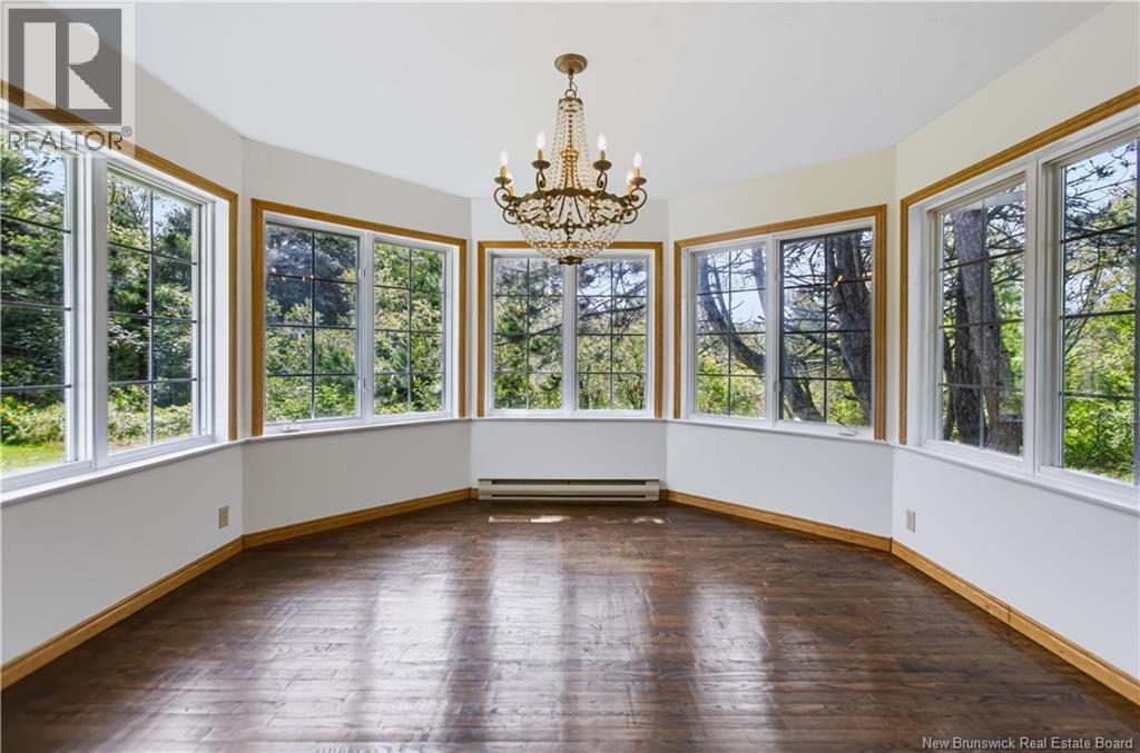 44 West Avenue Property Photo 11