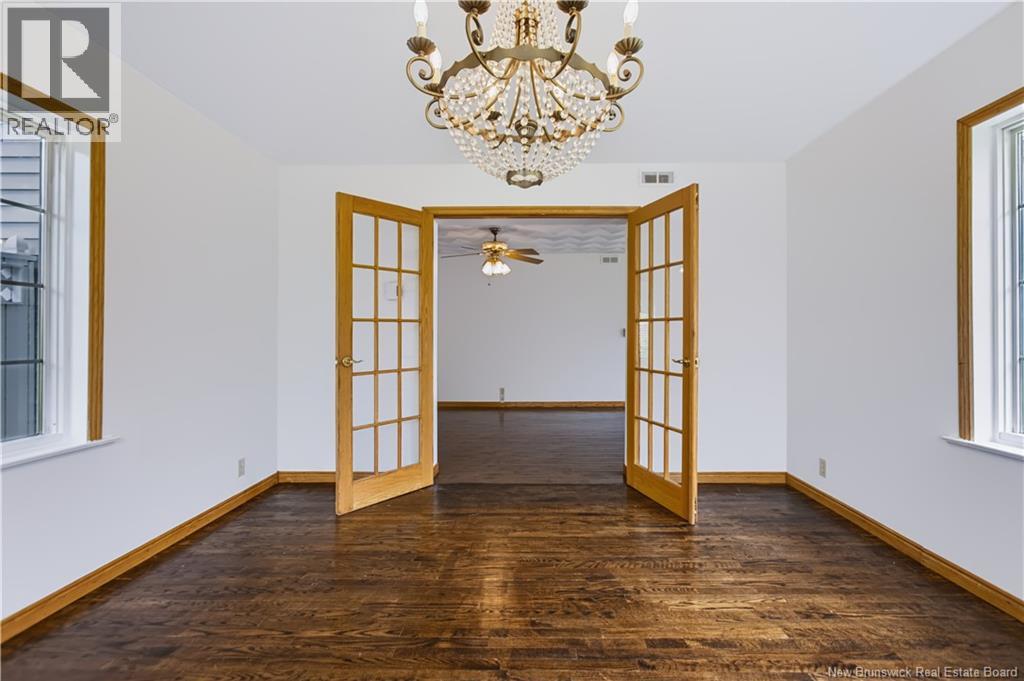 44 West Avenue Property Photo 12