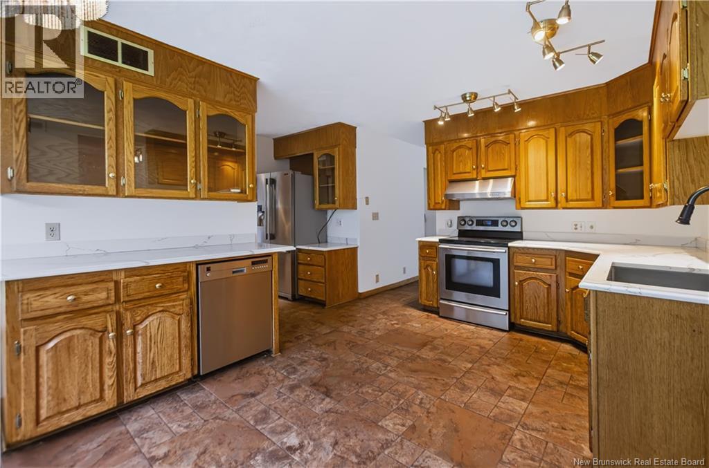 44 West Avenue Property Photo 17