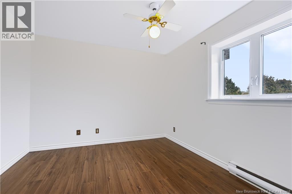 44 West Avenue Property Photo 23