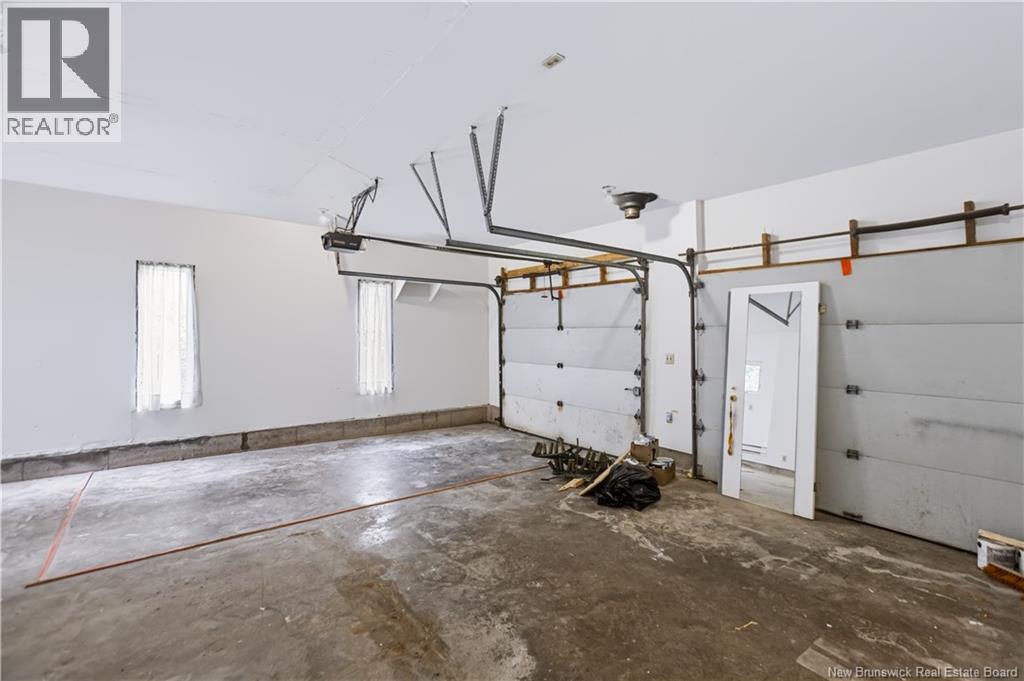 44 West Avenue Property Photo 35