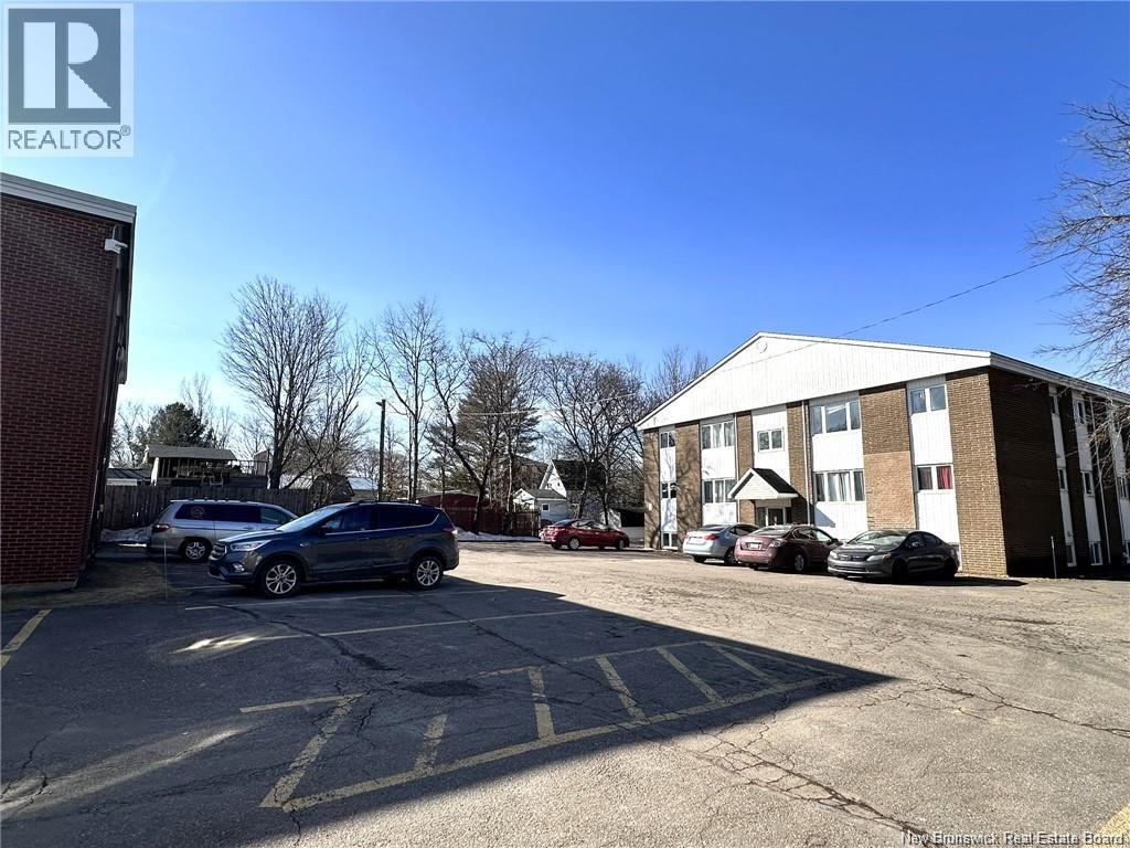 139 Elmwood Drive Property Photo 8