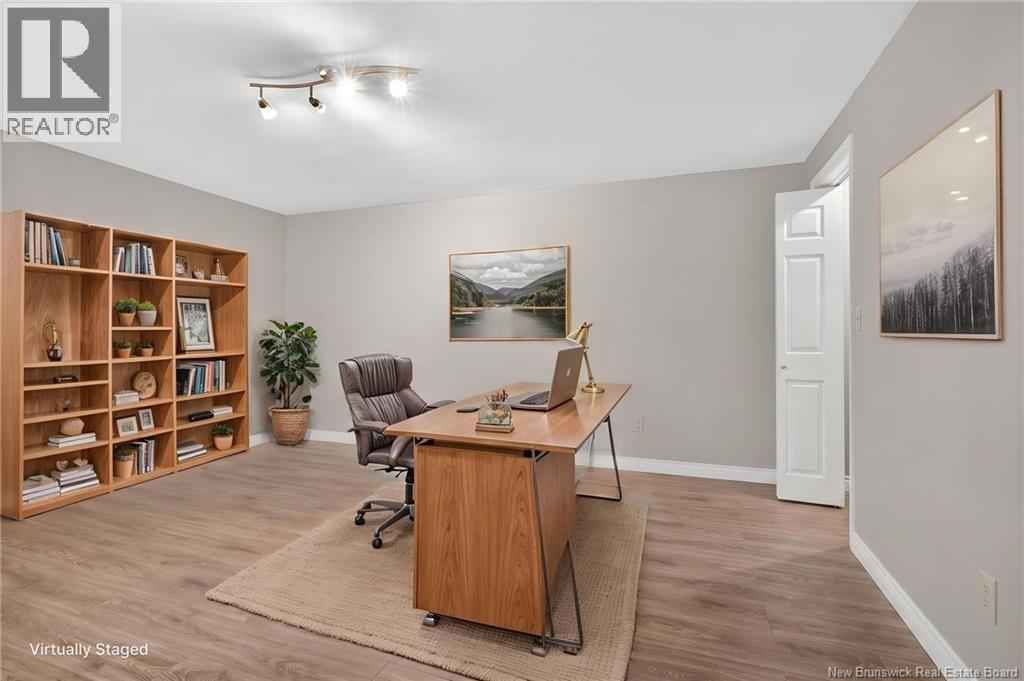 9 Mansfield Property Photo 37