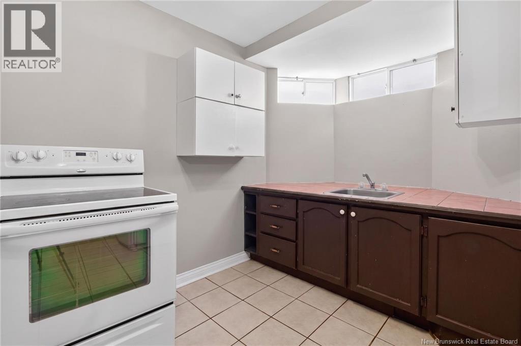 9 Mansfield Property Photo 44
