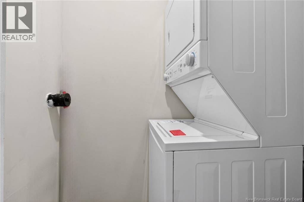 9 Mansfield Property Photo 47