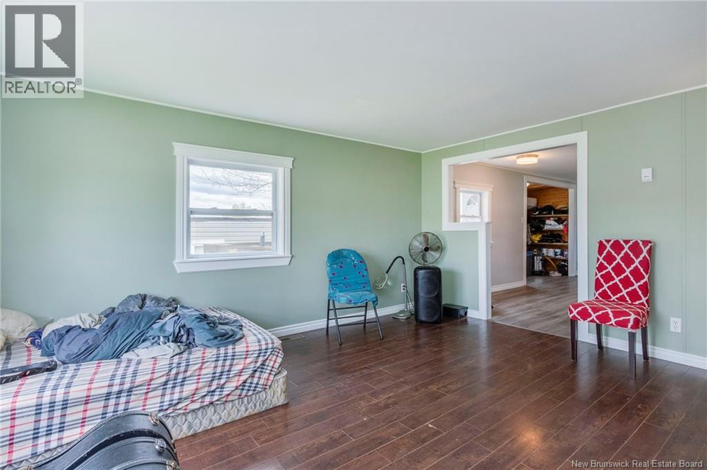 32 Nancy Street Property Photo 13