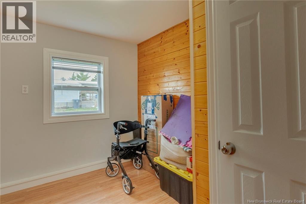 32 Nancy Street Property Photo 21