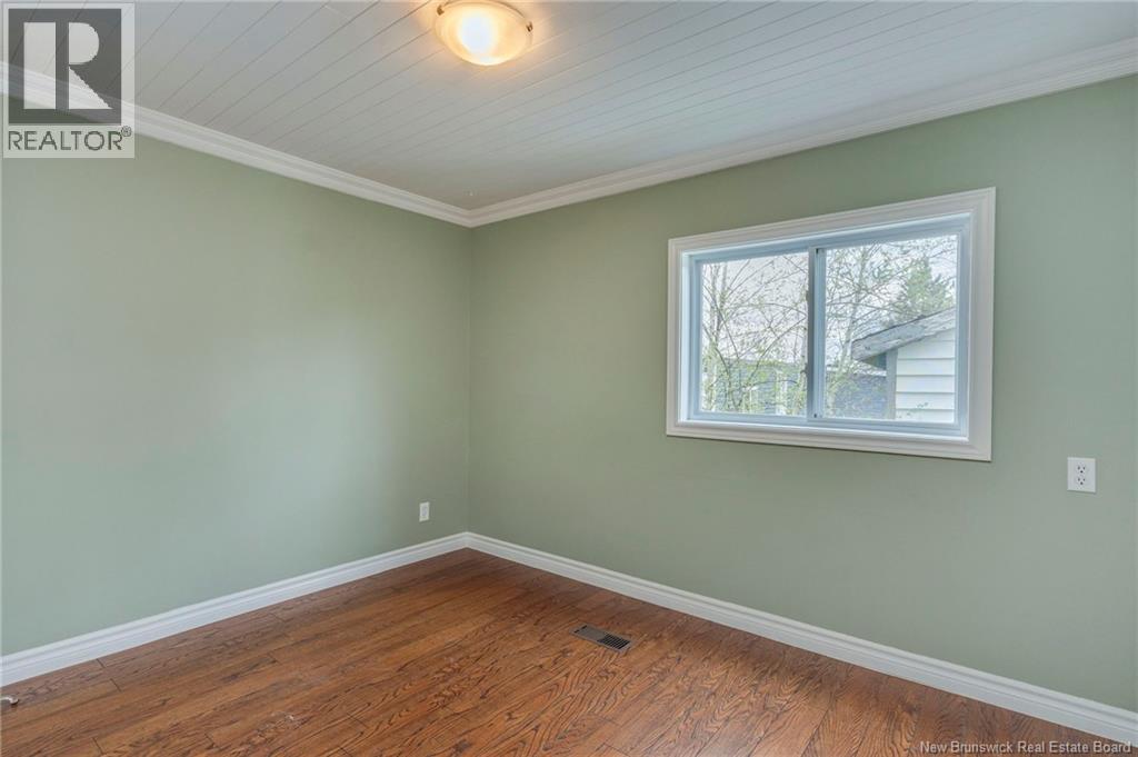 32 Nancy Street Property Photo 28