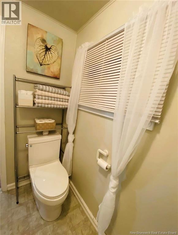 21 Ami Soleil Lane Property Photo 9
