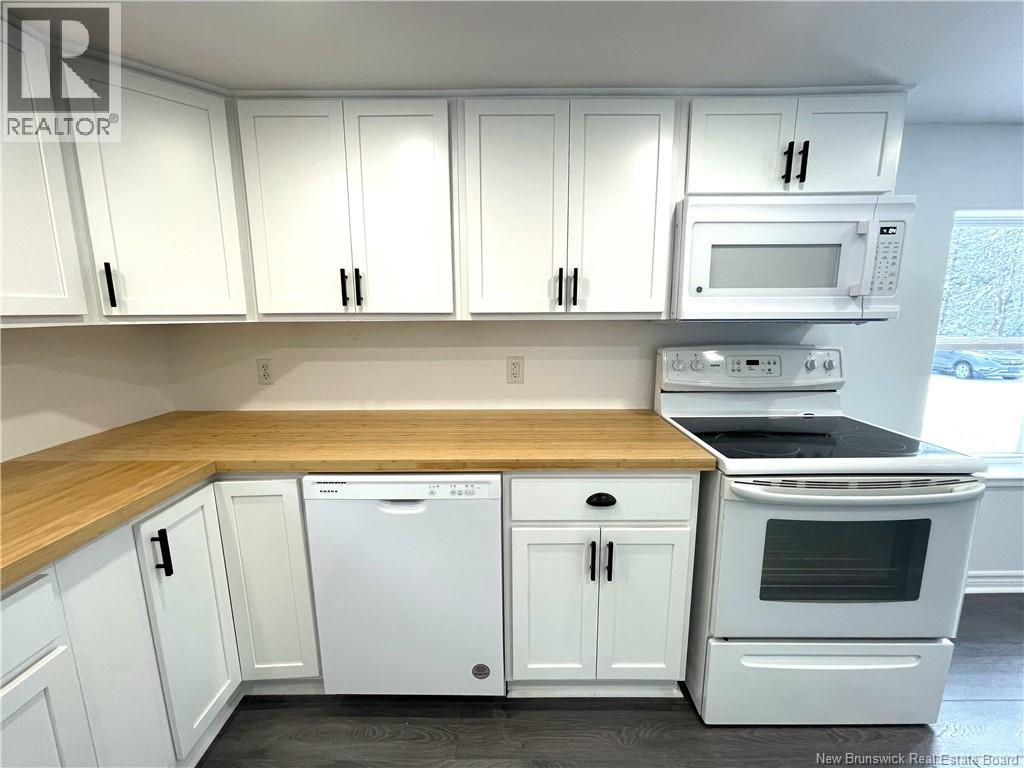 39 Harkness Road Property Photo 12