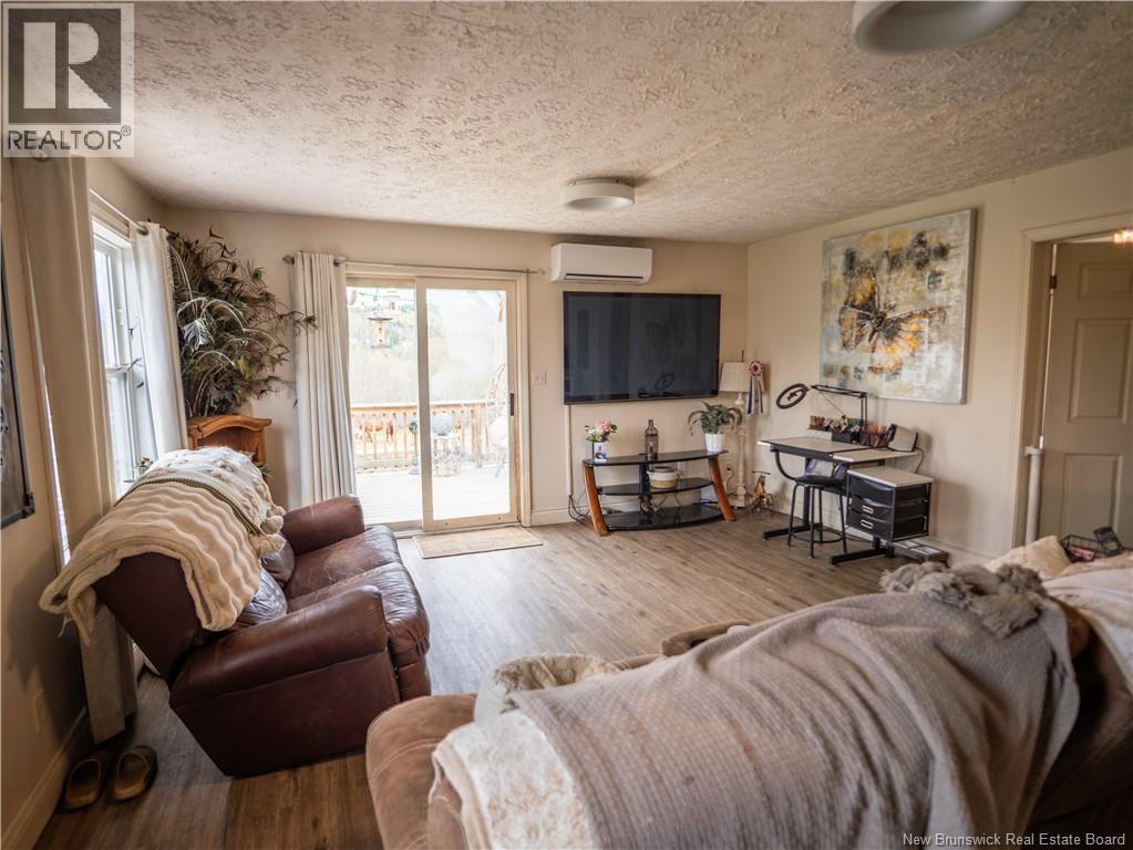 50 Kingsley Road Property Photo 31