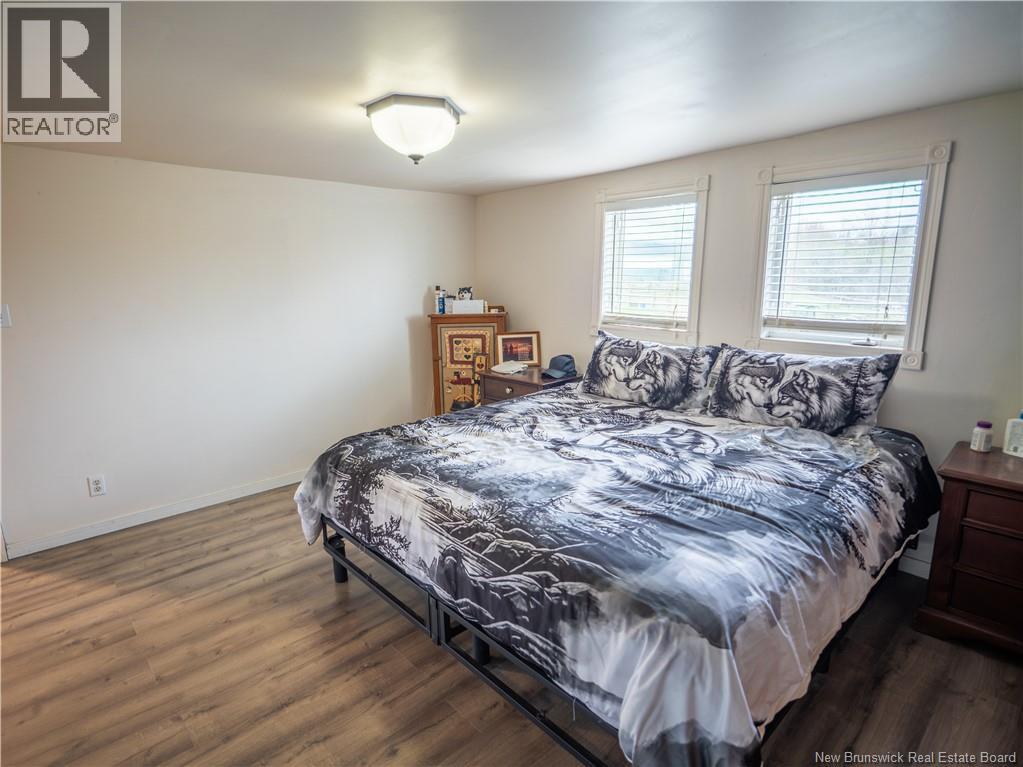50 Kingsley Road Property Photo 35