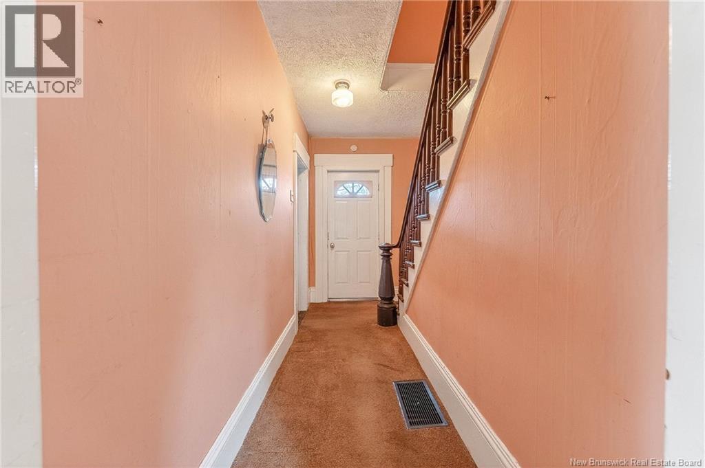 5 Pinewood Street Property Photo 26