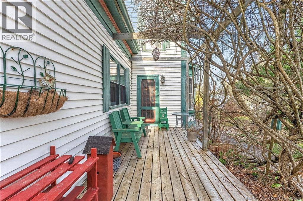 5 Pinewood Street Property Photo 48