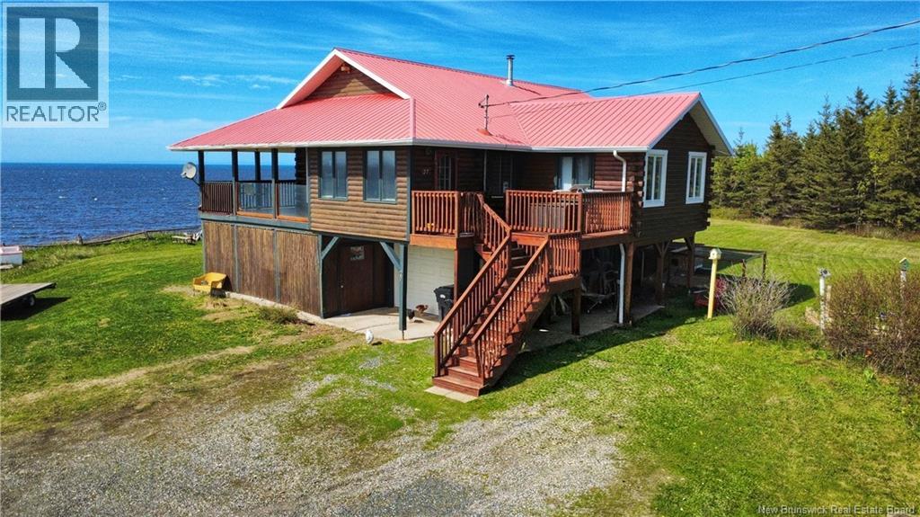 27 Janeville Beach Road Property Photo 2