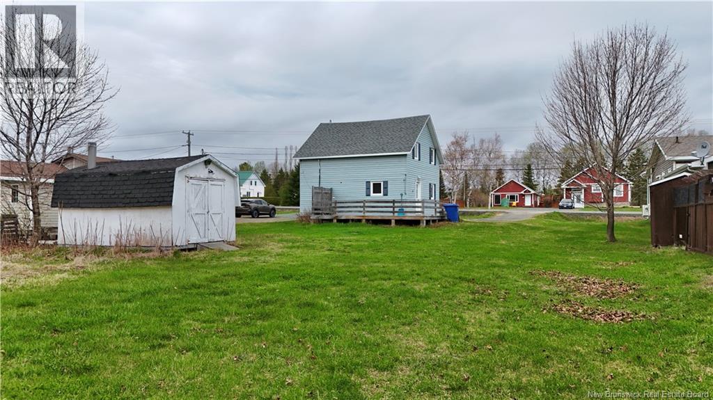 1585 Robertville Property Photo 6