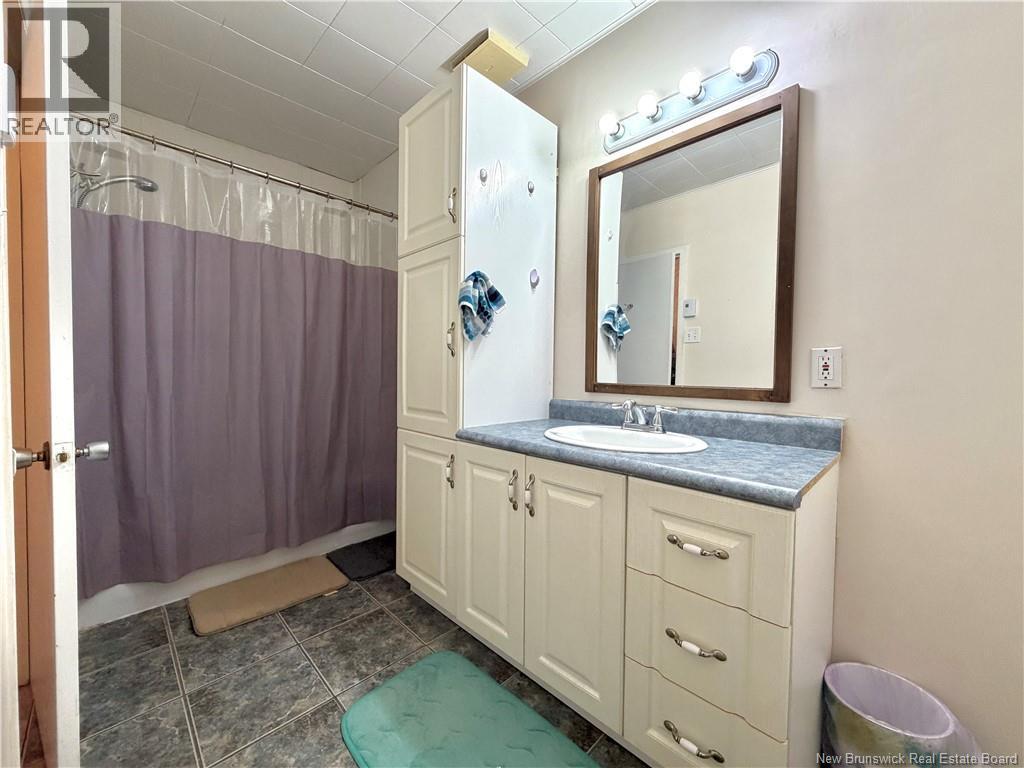 1585 Robertville Property Photo 15