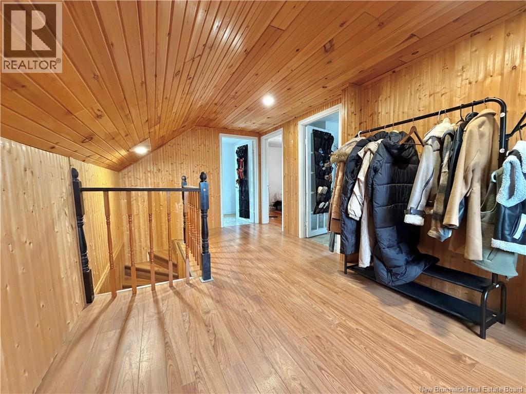 1585 Robertville Property Photo 19