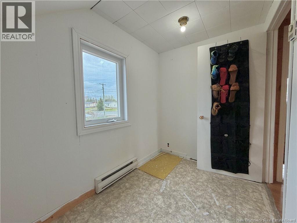 1585 Robertville Property Photo 23